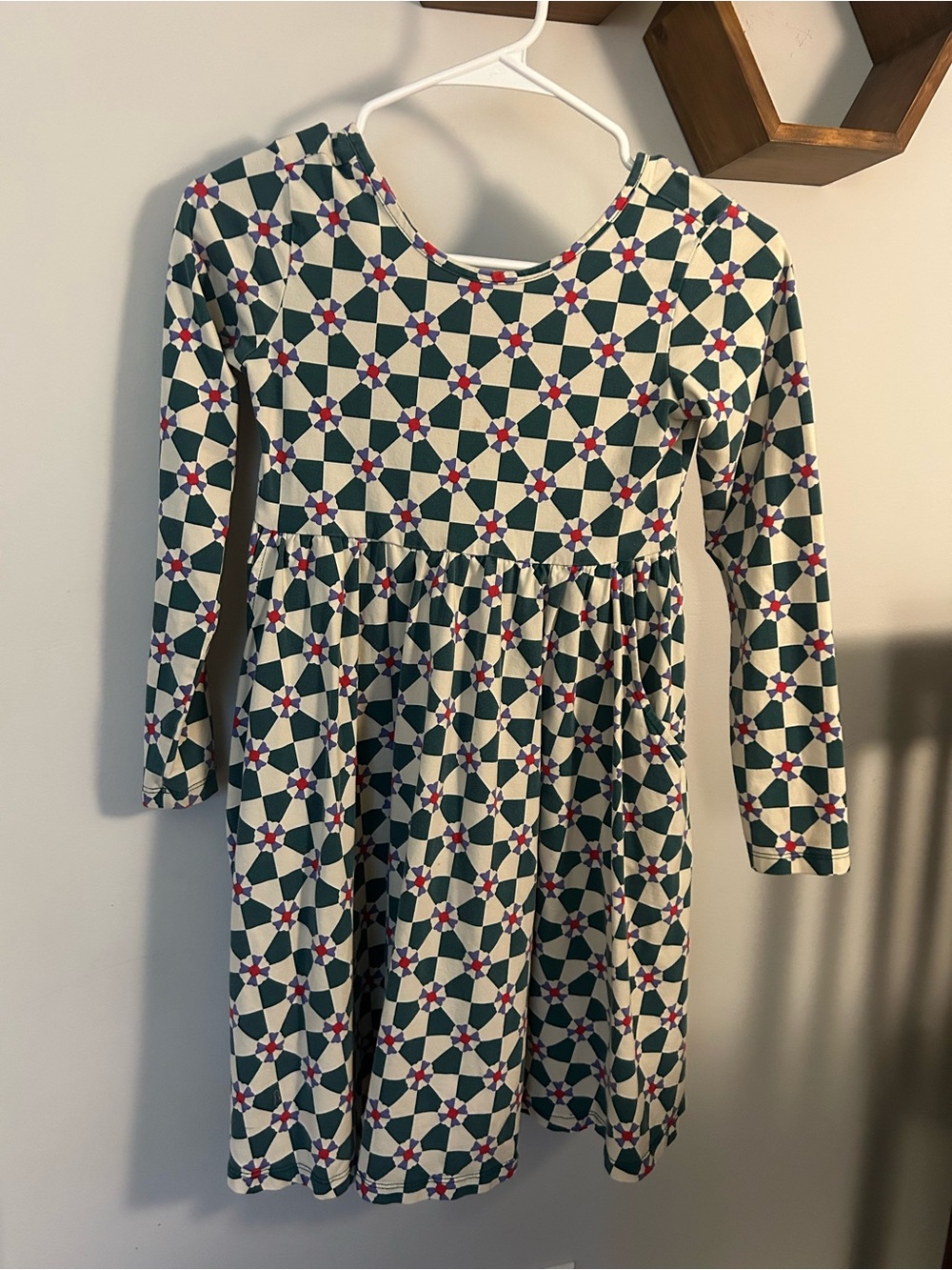 Hanna Andersson Green Geo-Print Long Sleeve Dress with Pink Accents